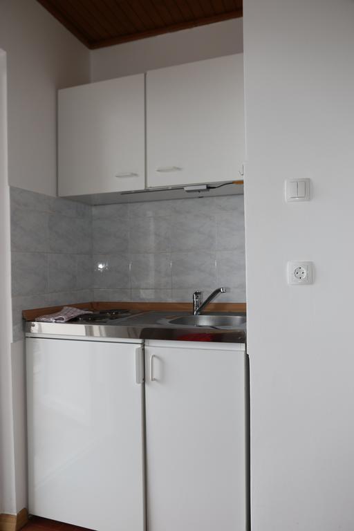 Apartmani Villa Christina Ičići Eksteriør bilde