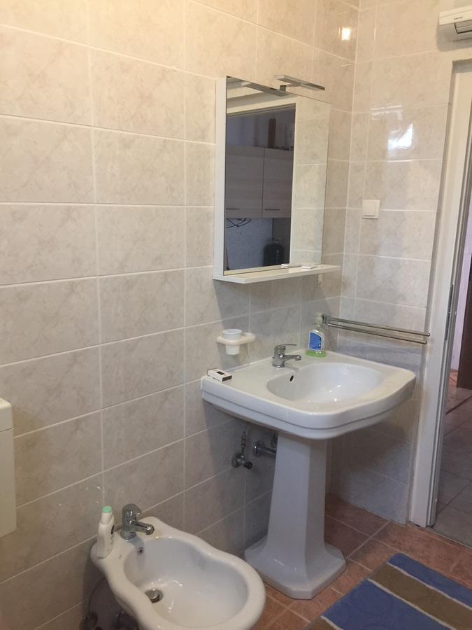 Apartmani Villa Christina Ičići Eksteriør bilde